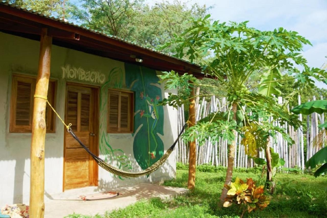 Ruamoko Hostel Rivas Exterior photo