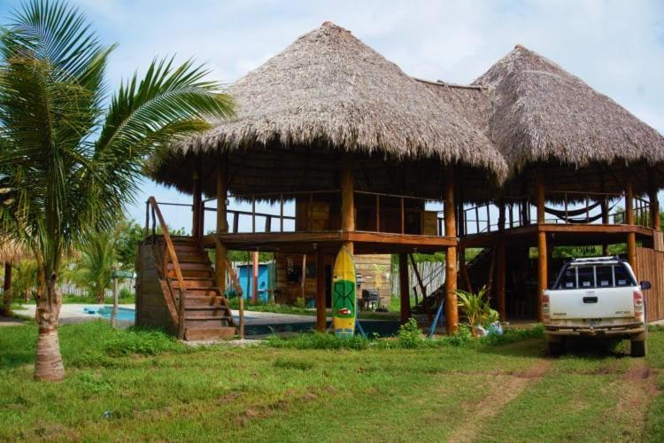 Ruamoko Hostel Rivas Exterior photo